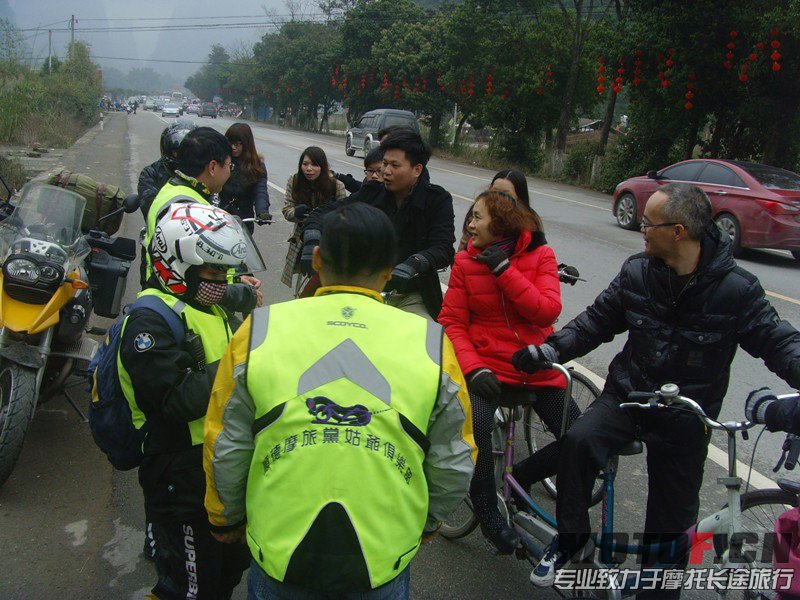经过阳朔时，遇到顺德的老乡