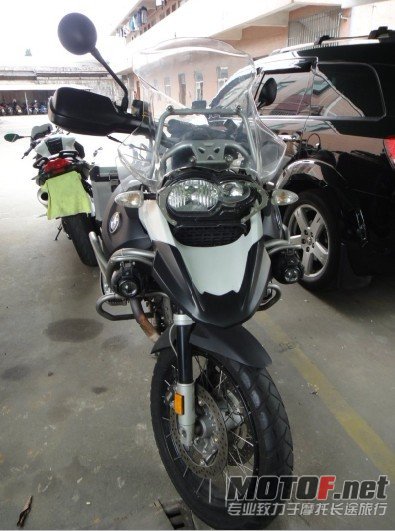 100355zm1sks8awyqy8sqy.jpg
