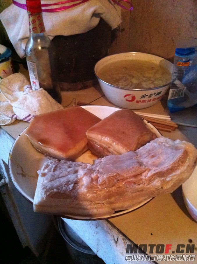 8LHLB}}1H_@8J6OQWFH7.jpg