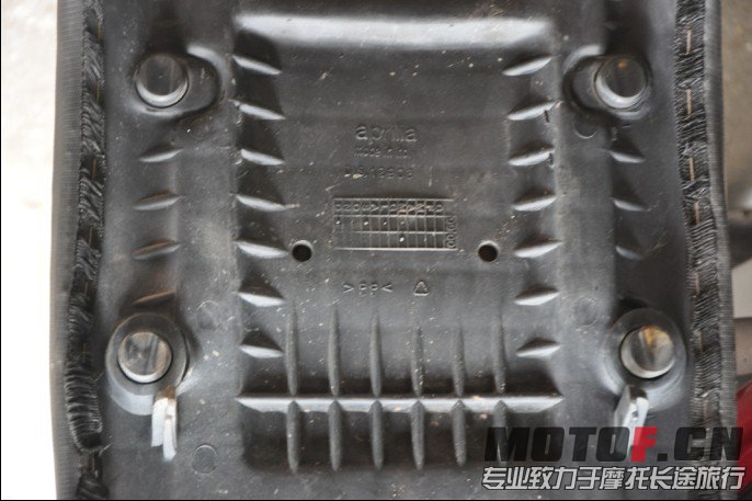 QQ截图20130224232036.jpg