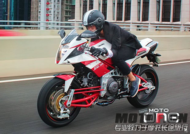 2012_bimota_3D_&_cheung_wai_on-22.jpg