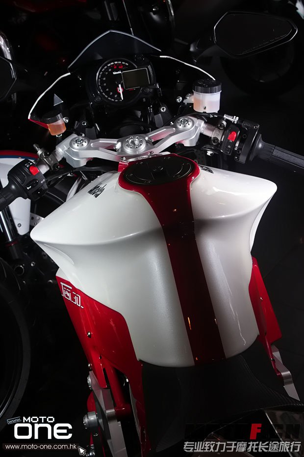 bimota_tesi_3d_26.jpg