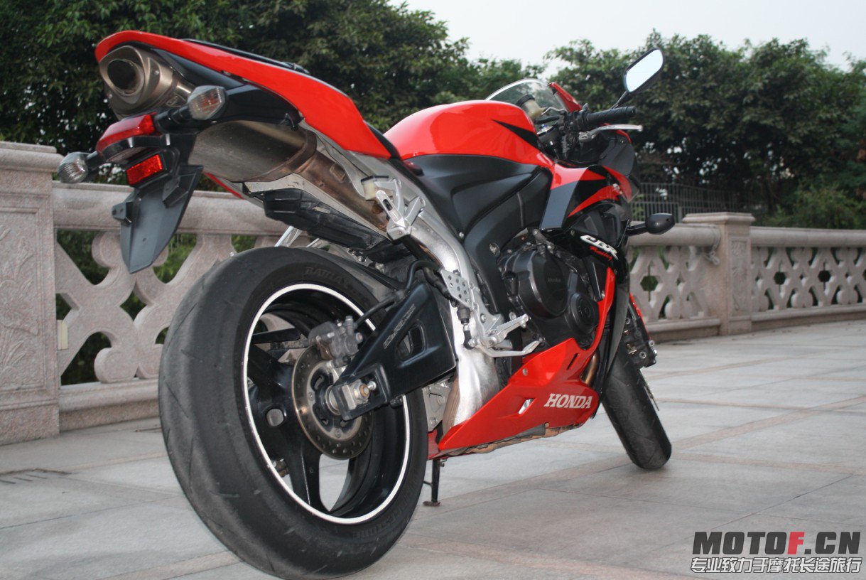QQ截图20130307224155.jpg