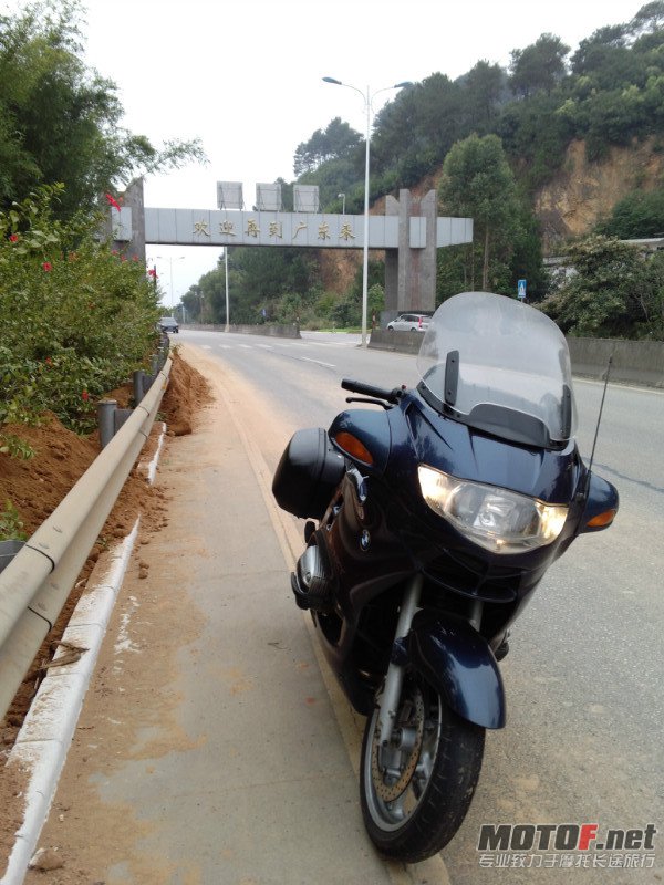 144506yw4n9n9up99y3j9j[1].jpg