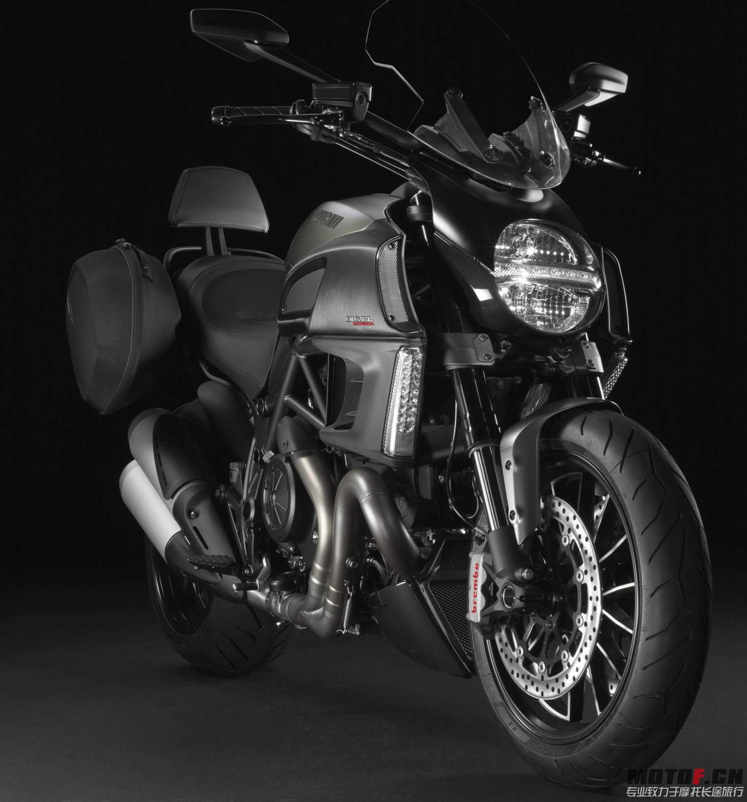 Ducati Diavel Strada 13  1.jpg
