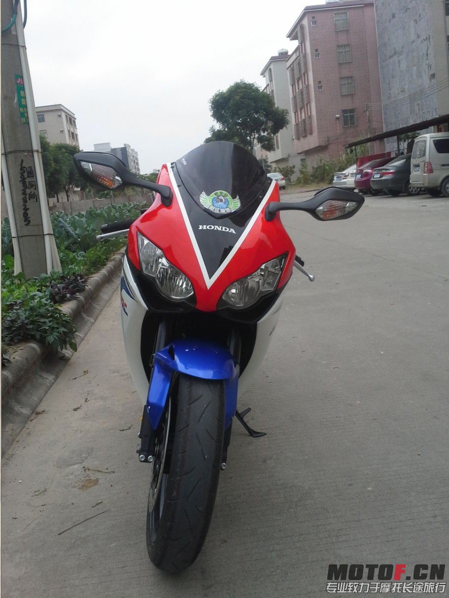 QQ截图20121228184802.jpg