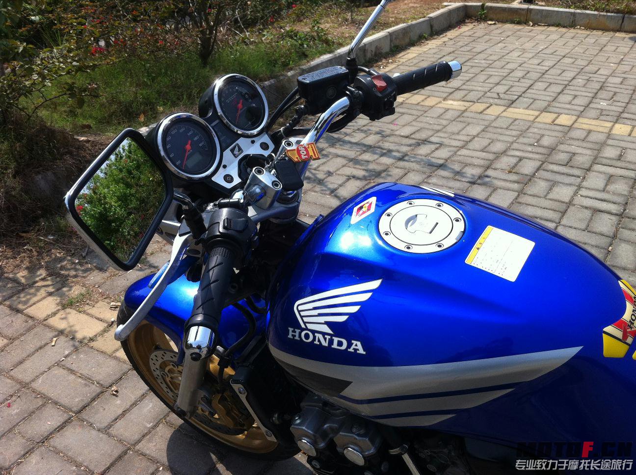 IMGSRC_20130316230300_46.jpg