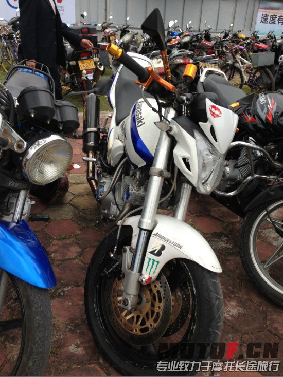 QQ截图20130317222242.jpg