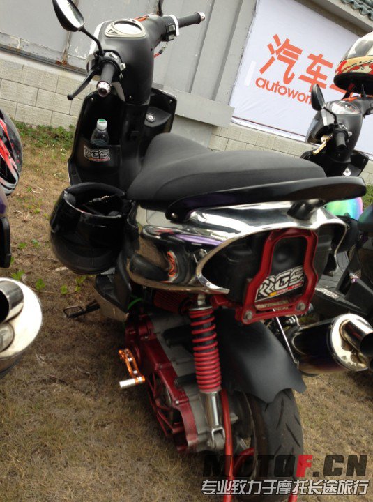 QQ截图20130317222314.jpg