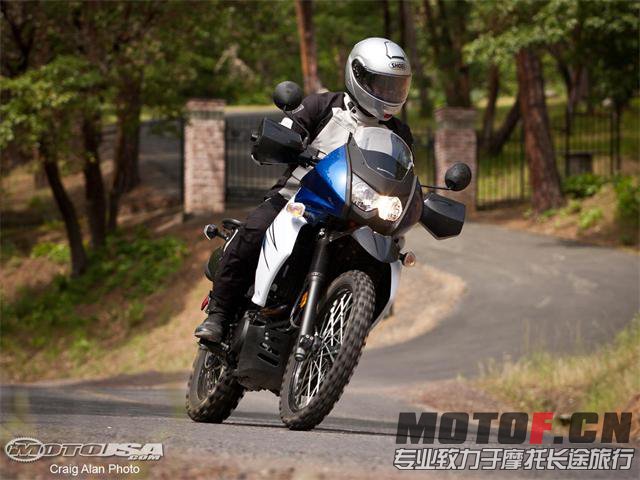 2012-Kawasaki-KLR650-2.jpg