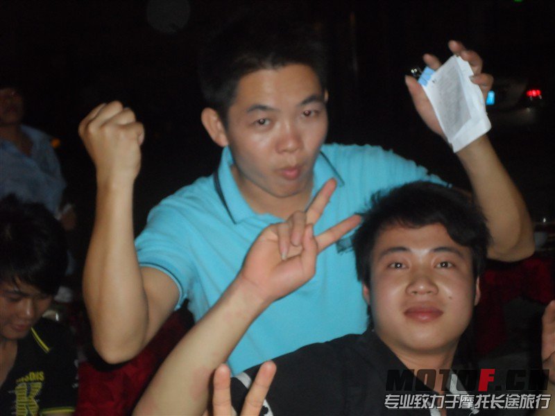 psbCA4UUENJ_副本.jpg