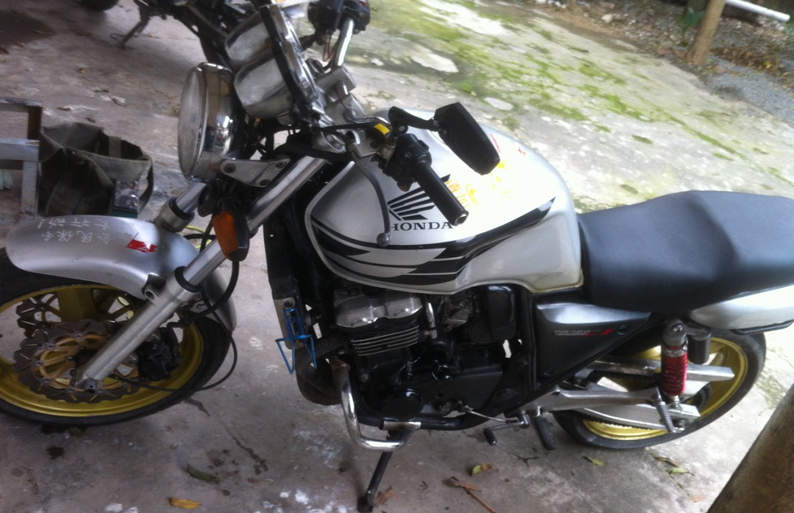 QQ截图20130323170042.jpg
