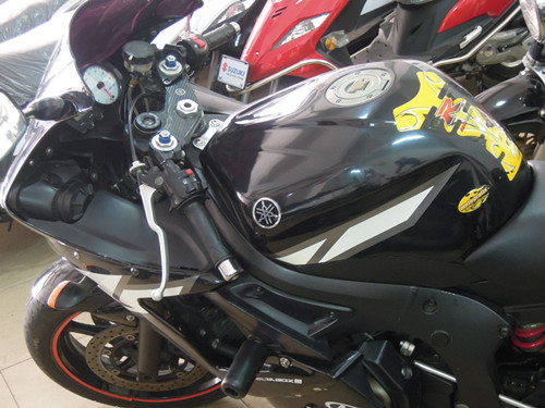 R6左小.jpg