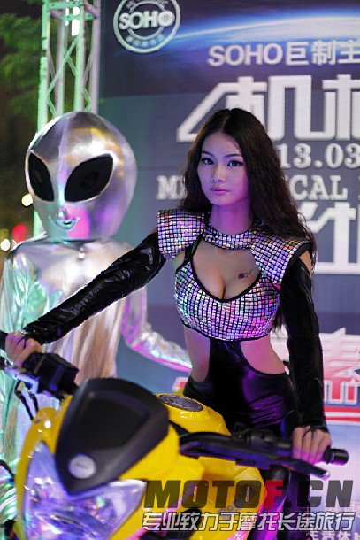 Y`BN(HUD8I[[[}FXDWXNJP8.jpg