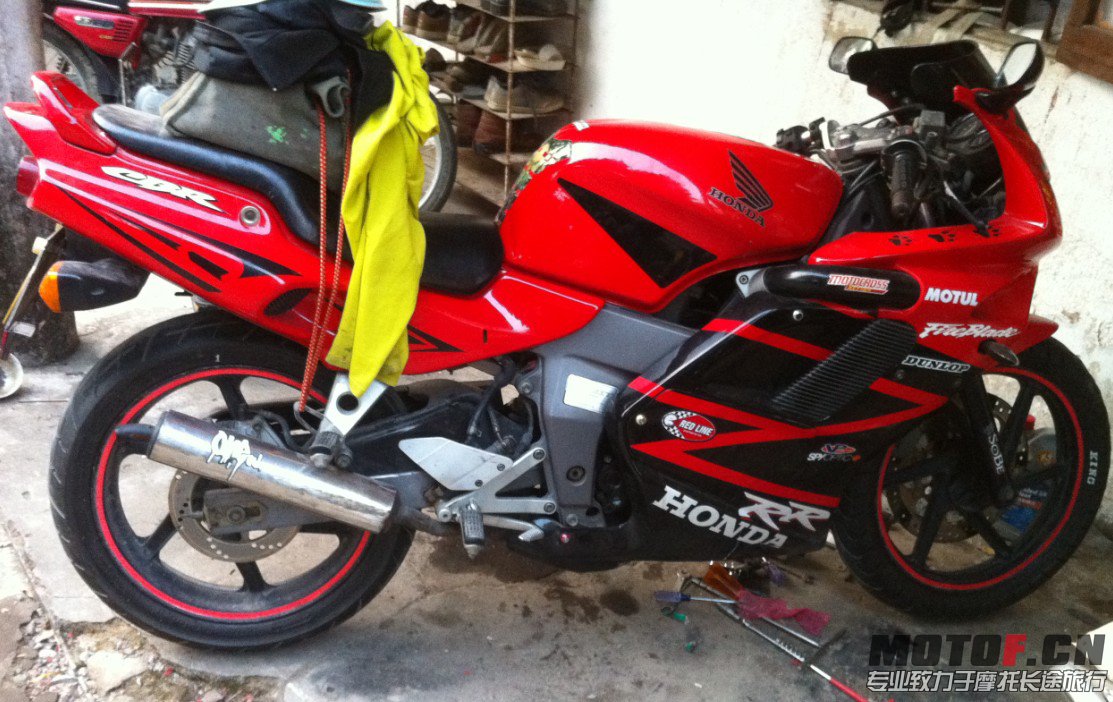 170519zx858od6rhqr5uox.jpg