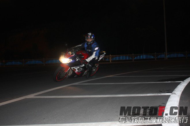 KT4KXRZL@6B20JEO[F0{B92.jpg
