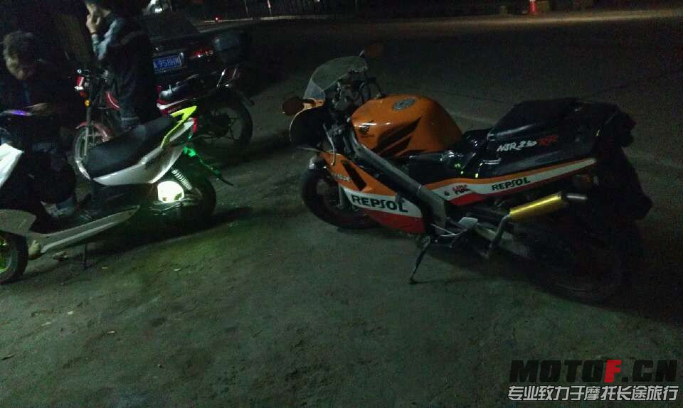 QQ图片20130409130114.jpg