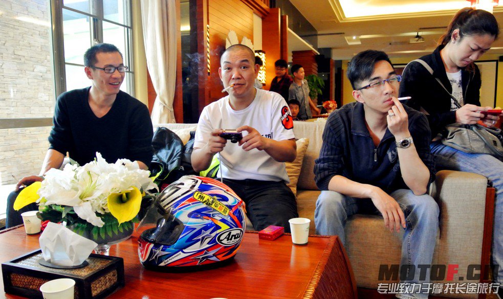 QQ截图20130421105749.jpg