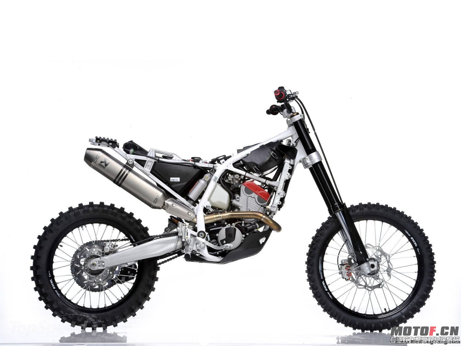 2012-bmw-husqvarna-tc449-3_1600x0w[1].jpg