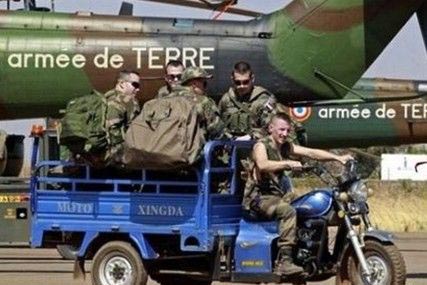 美国士兵的新型运输装备.jpg