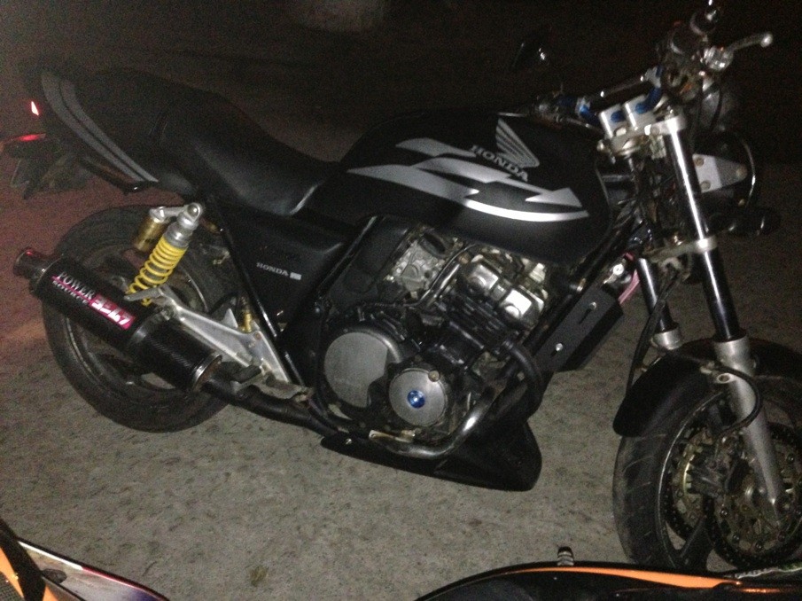CB400.jpg