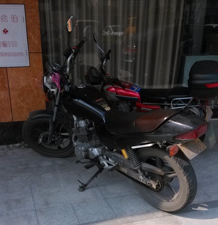 QQ图片20130508225852.jpg
