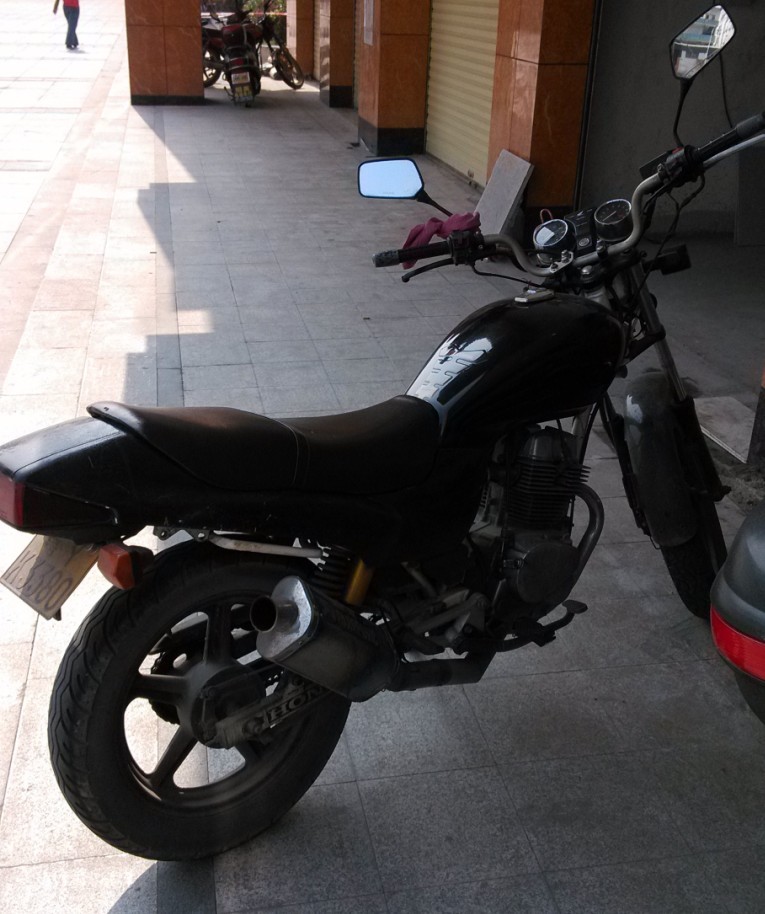 QQ图片20130508225933.jpg