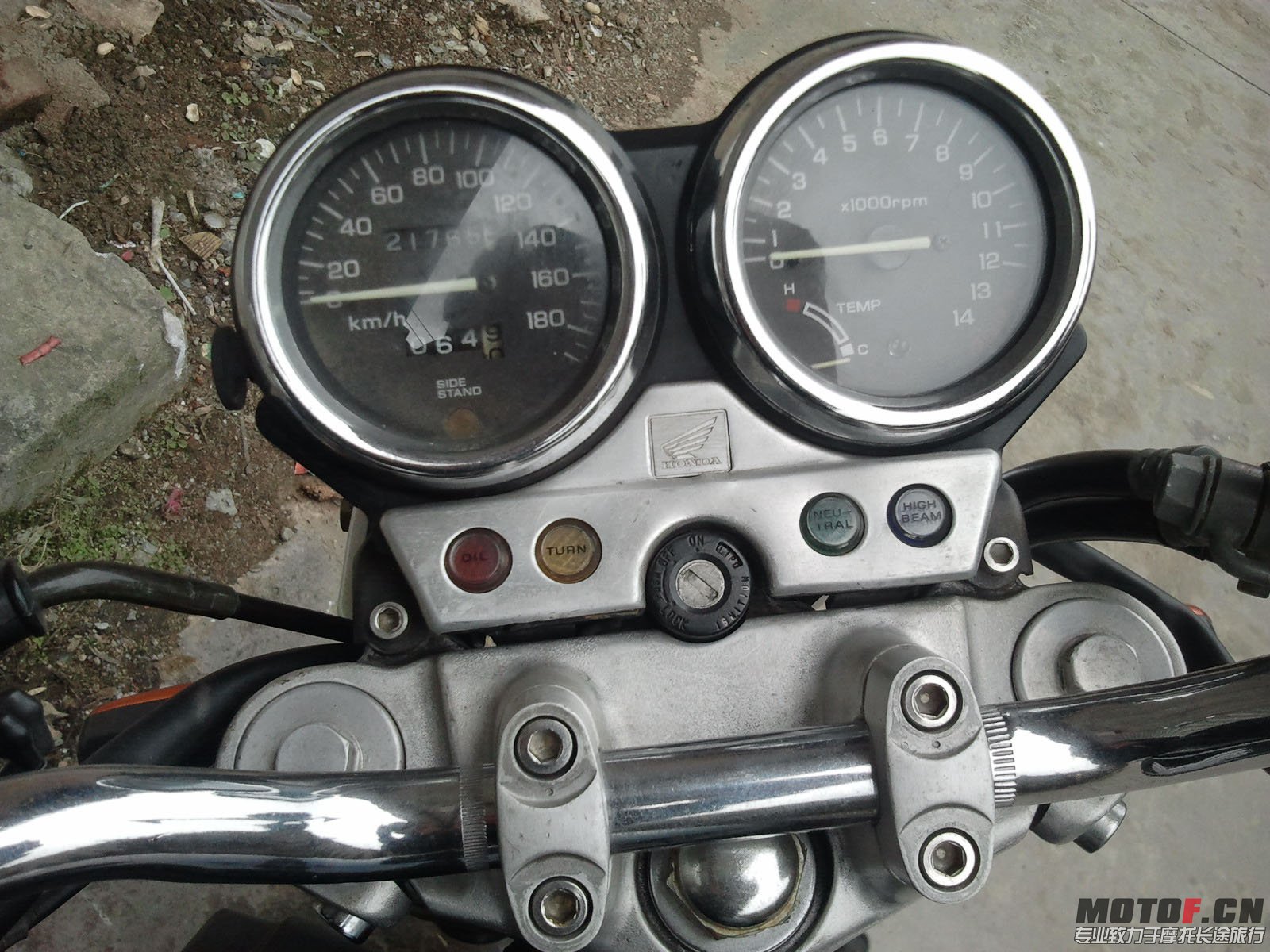 2013-05-02 15.01.jpg