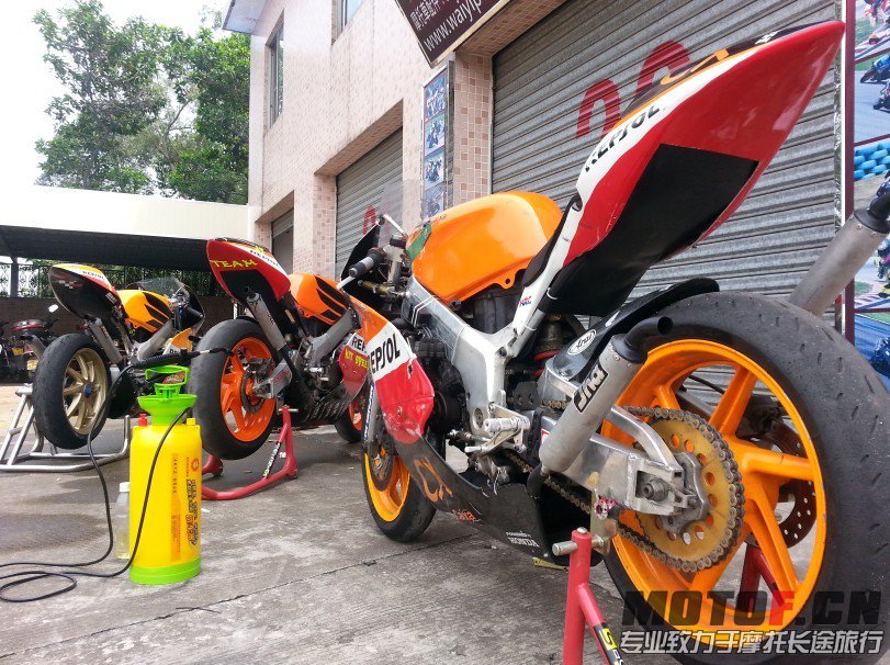 QQ图片20130810012930.jpg
