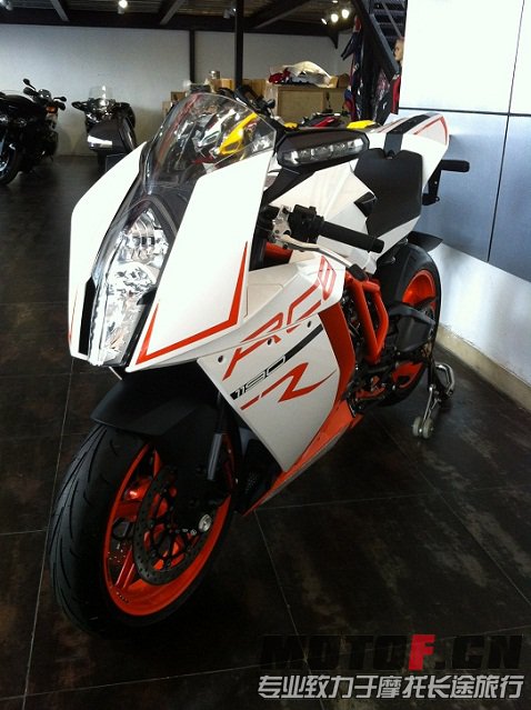 RC8-5.JPG