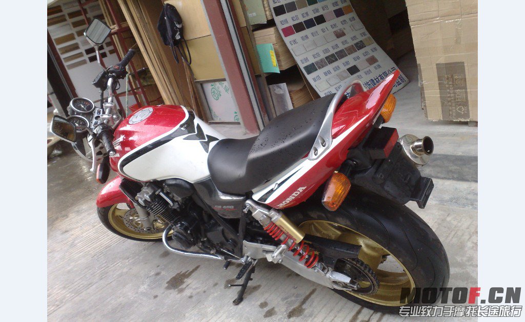 QQ截图20130519213344.jpg
