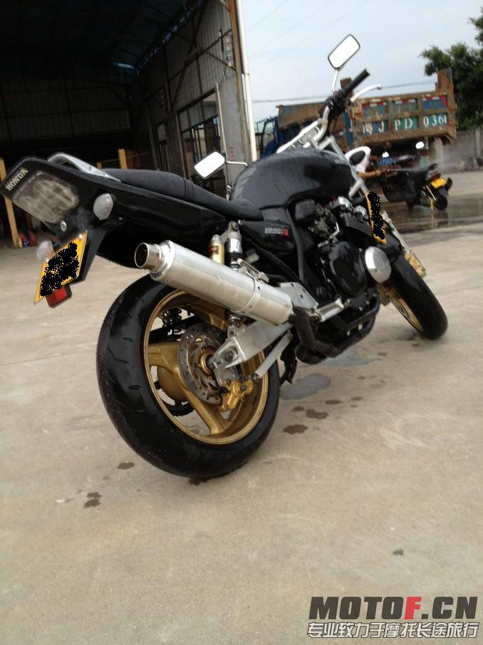 QQ图片20130519233657.jpg