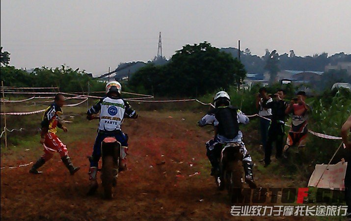 QQ图片20130521103728.jpg