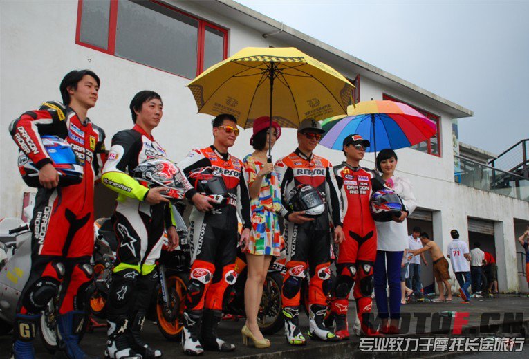 QQ图片20130522141731.jpg