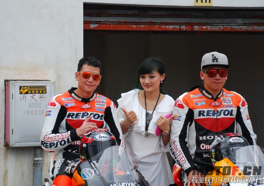 QQ图片20130522141557.jpg