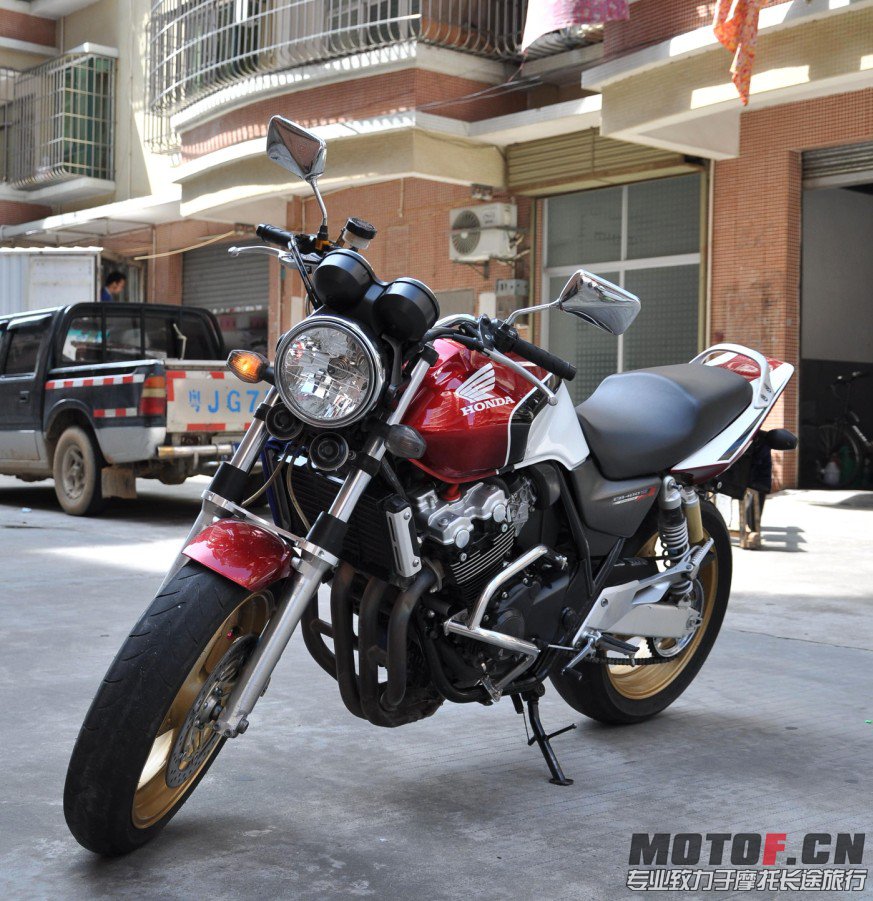 QQ截图20130522134514.jpg