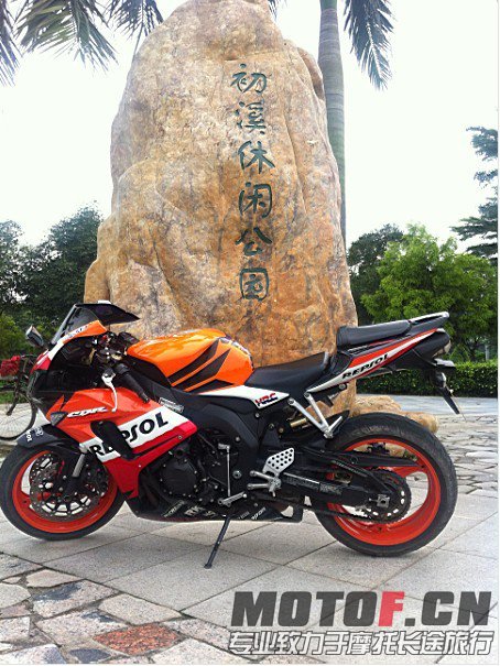 QQ图片20130524012050.jpg
