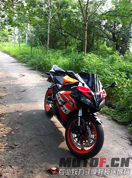 QQ图片20130524012551.jpg