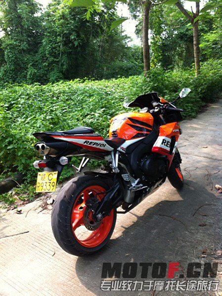QQ图片20130524012524.jpg