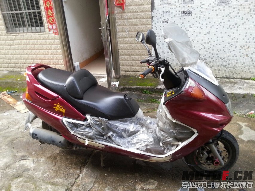 侧面