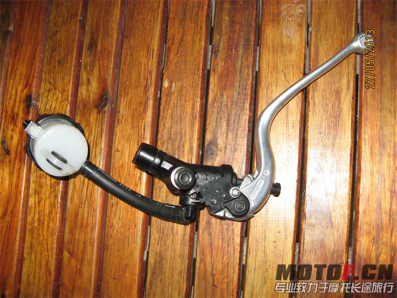 09R1上泵-1.JPG
