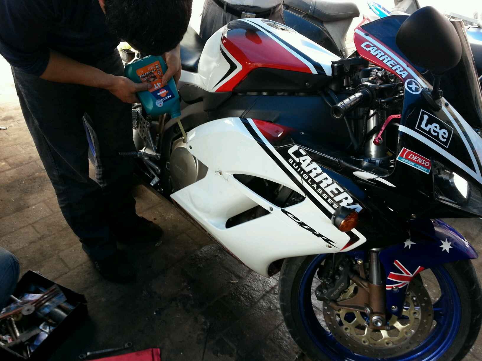 QQ图片20130527212525.jpg