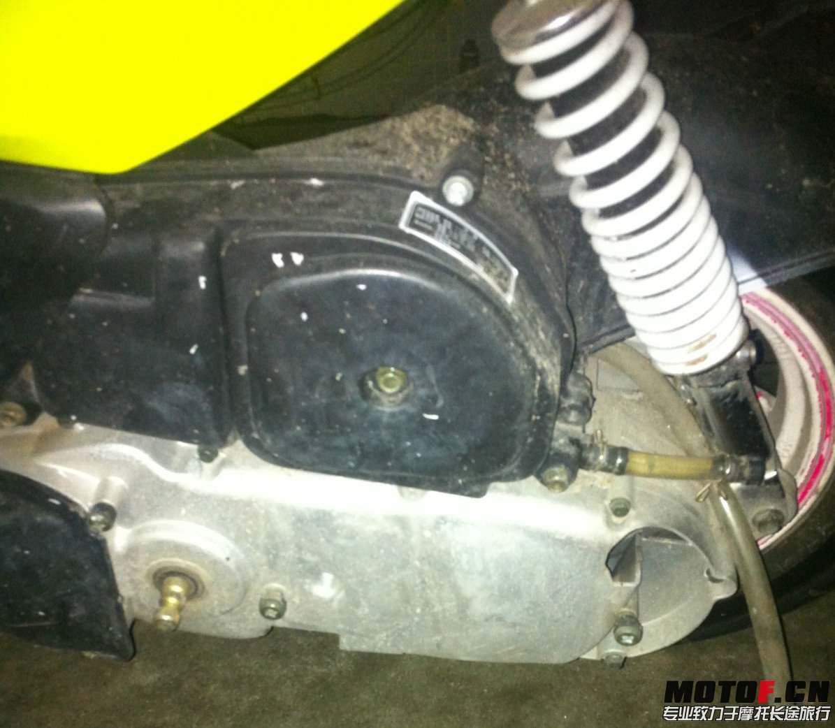 200955aksv1kzs5ka3i5mn.jpg