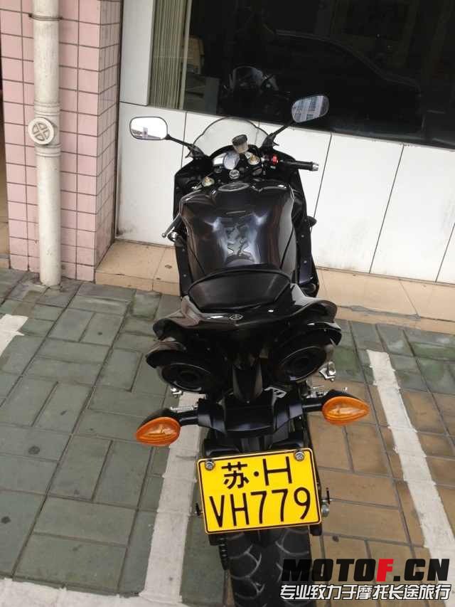 r2.jpg