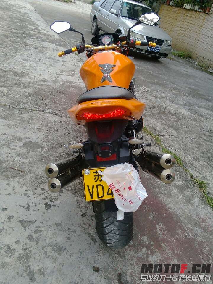QQ图片20130604235216.jpg