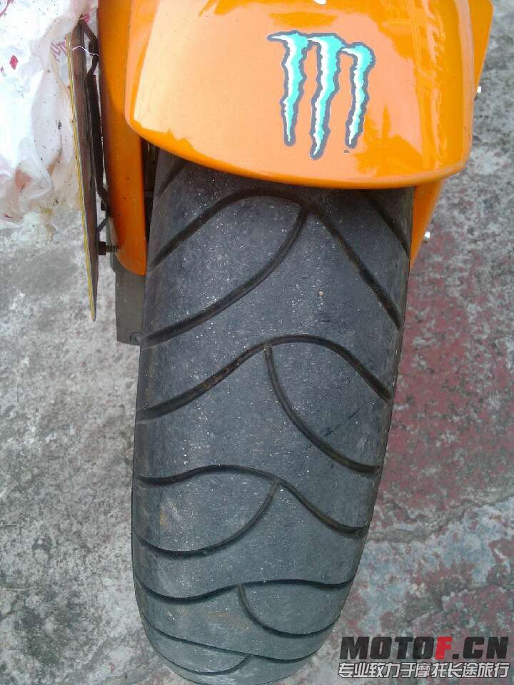 QQ图片20130604235158.jpg