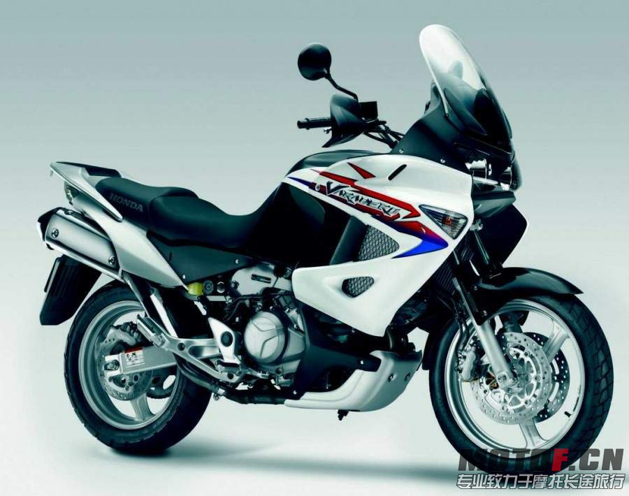 Honda XL1000V Veredero 11.jpg