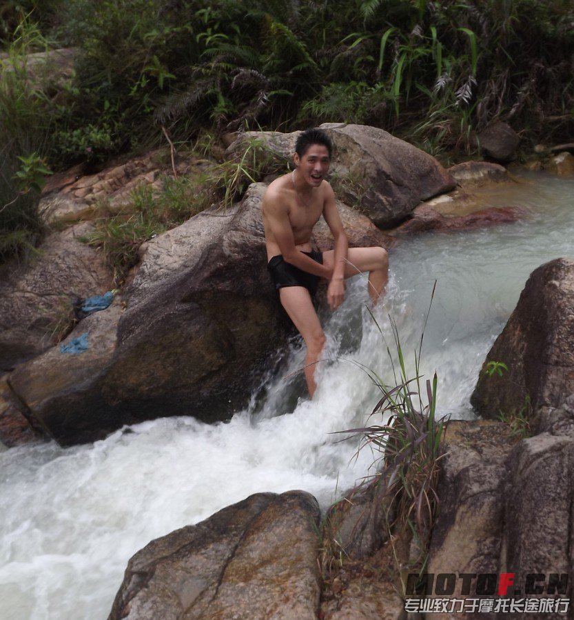 QQ图片20130608205146.jpg
