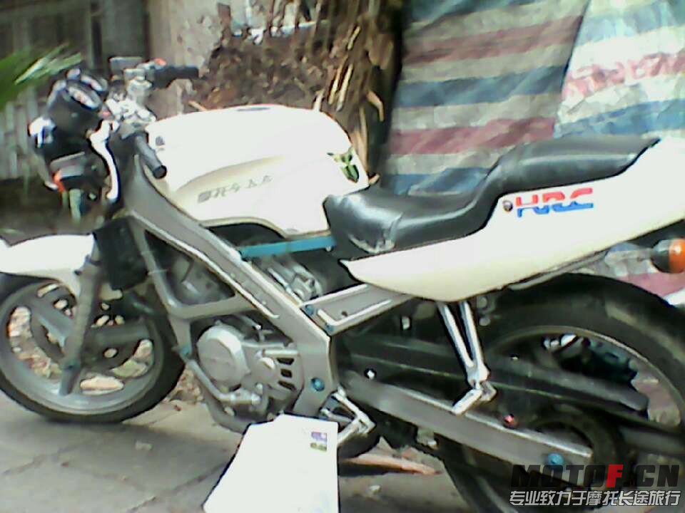 VT250 2.jpg