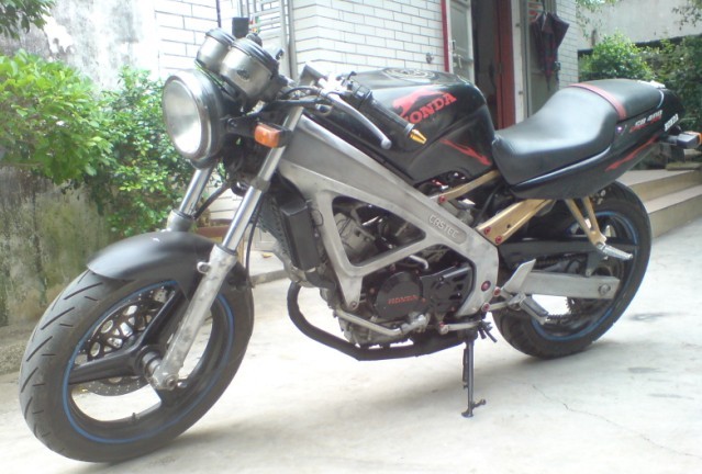 QQ图片20130608155051.jpg